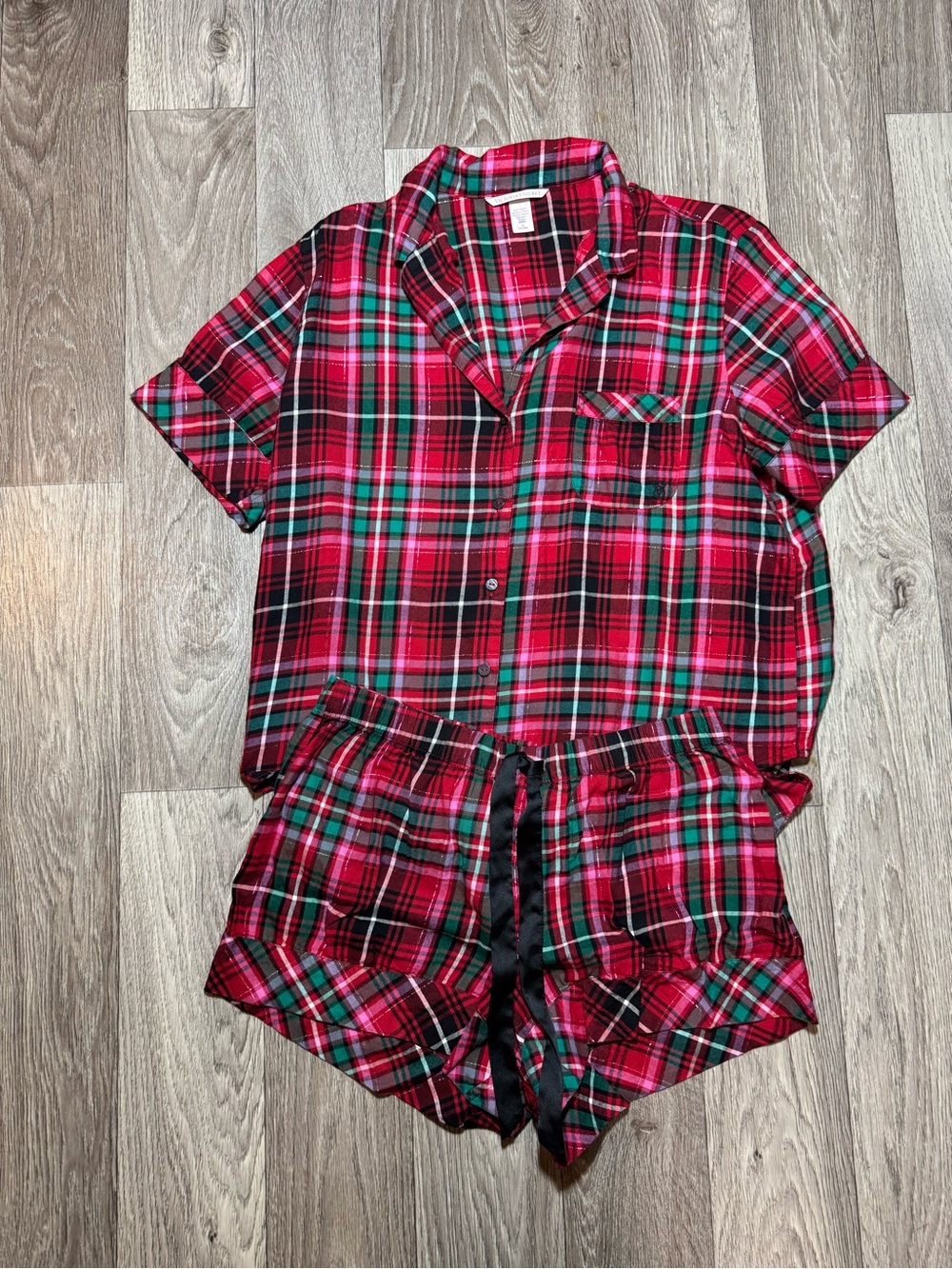Victoria's Secret Pajama Set Womens Medium Plaid Short Sleeve Top & Shorts